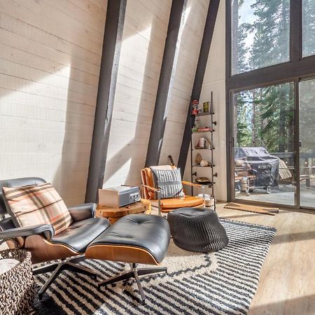 Mid Century Modern A-Frame Cabin At Northstar Villa Truckee Exterior photo